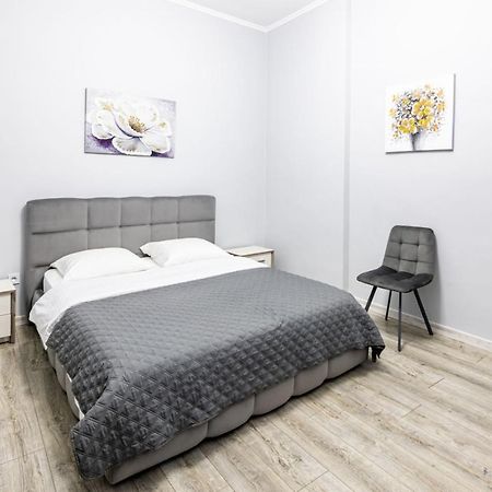 Apartments Galitskaya Street Λβιβ Εξωτερικό φωτογραφία